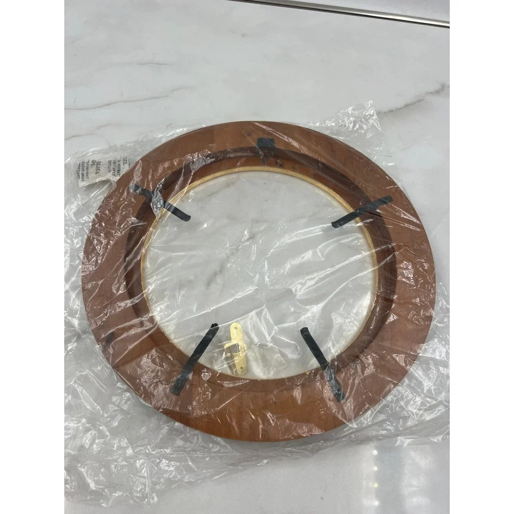 Van Hygan & Smythe CS95 Round Collector Plate Frame Cherry Wood Gold Rim 12in